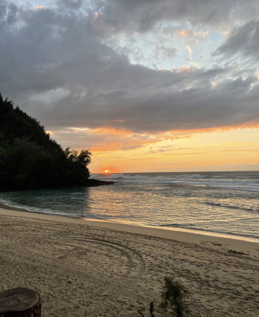 lomi hale beachside view massage kauai north shore hanalei day spa open air